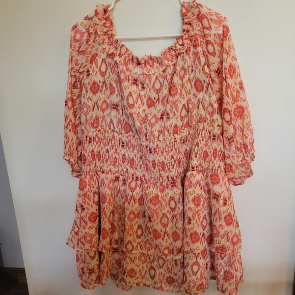 Off Shoulder Dress with Shorts - Picture 4 of 6